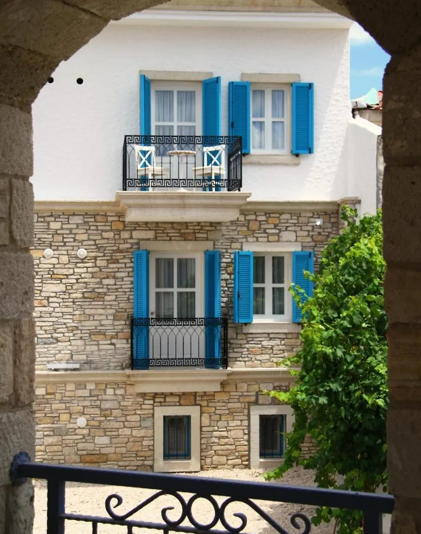 Cesme Kale Tas Apart