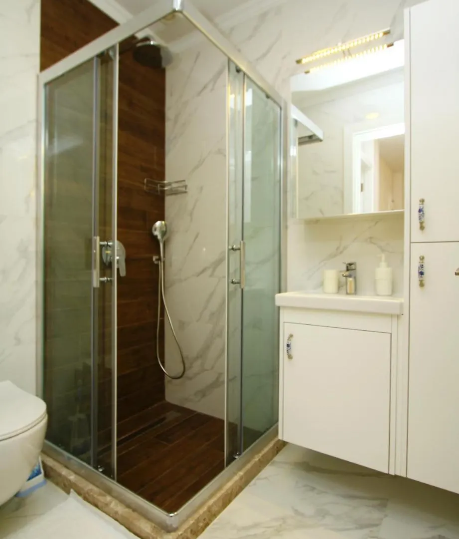 Cesme Kale Tas Apart 0*,  تركيا