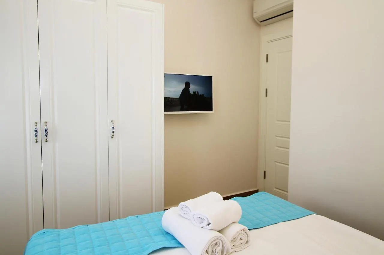 Cesme Kale Tas Apart تركيا