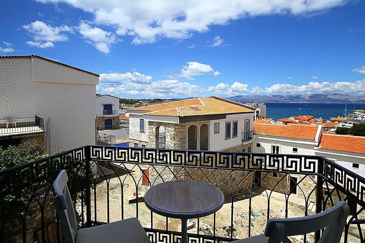 Cesme Kale Tas Apart