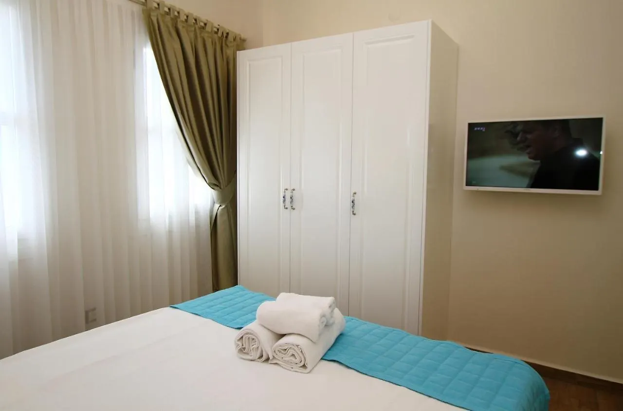 Cesme Kale Tas Apart شقة